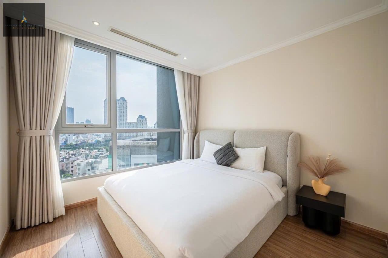 Landmark 81 Residences Suite *